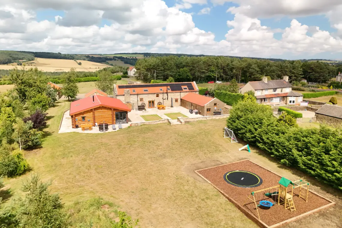 Luxury 6 acre countryside estate in County Durham with private hot tubs