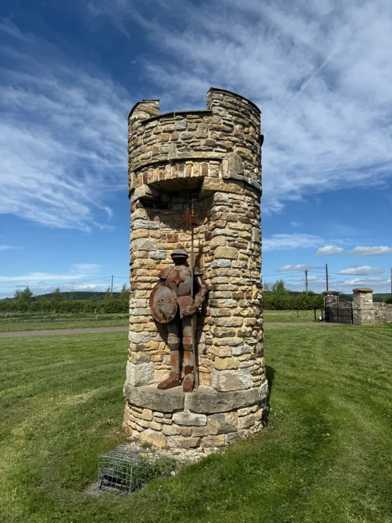 Front Garden & Surroundings (30)