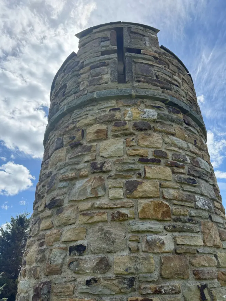 Front Garden & Surroundings (47)