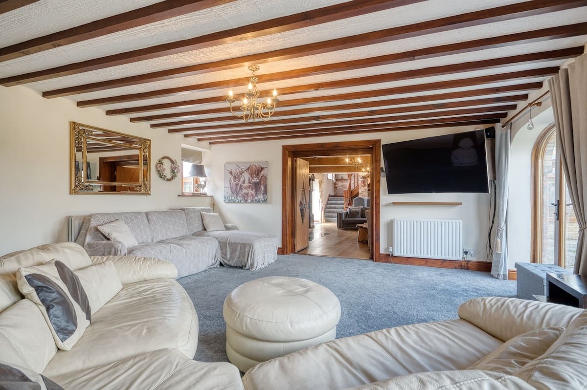 9VcrkDhzTsKMffYUjRVn.jpg