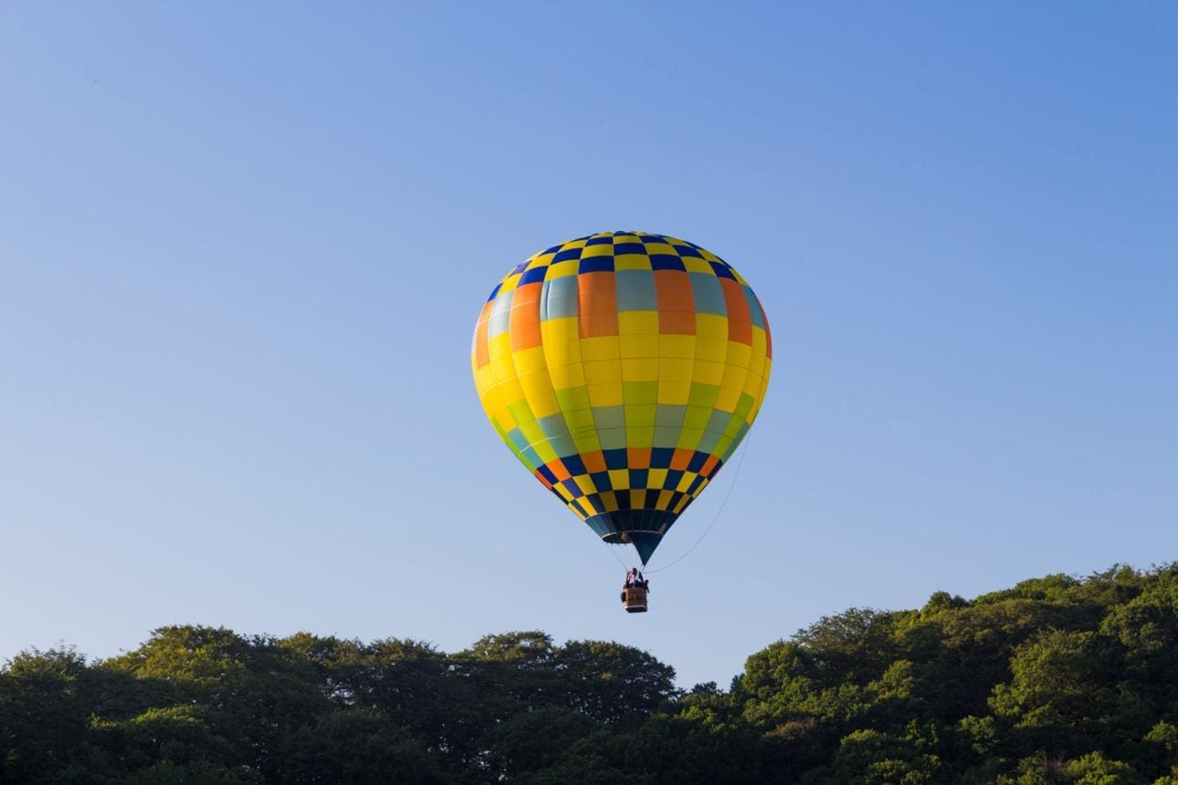 Balloons preparing for launch at Witton Castle — a spectacular sight Balloons preparing for launch at Witton Castle — a spectacular sight